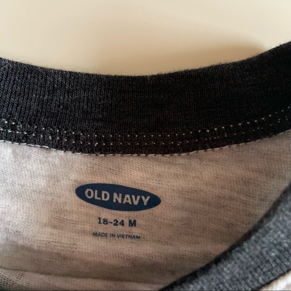 B U N D L E 3 Long Sleeve Tees 🚀 - Picture 5 of 5